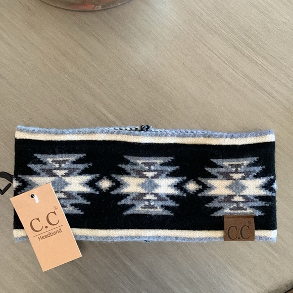 C.C Southwest Pattern Headband For Stretchable Soft Warm Knit Winter Black New - Picture 4 of 4